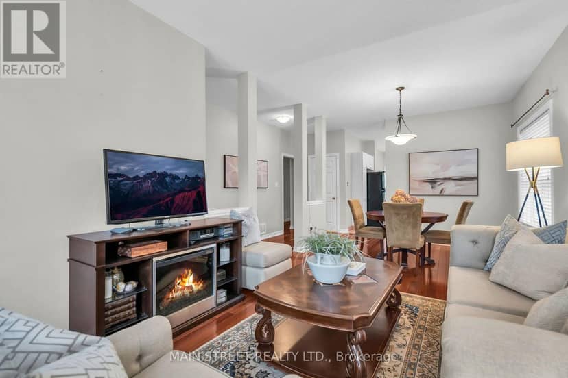 27 Max Avenue — photo 8 of 34