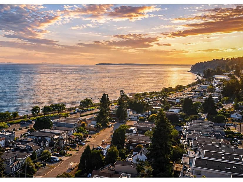 1246 OXFORD ST STREET, White Rock, photo 5
