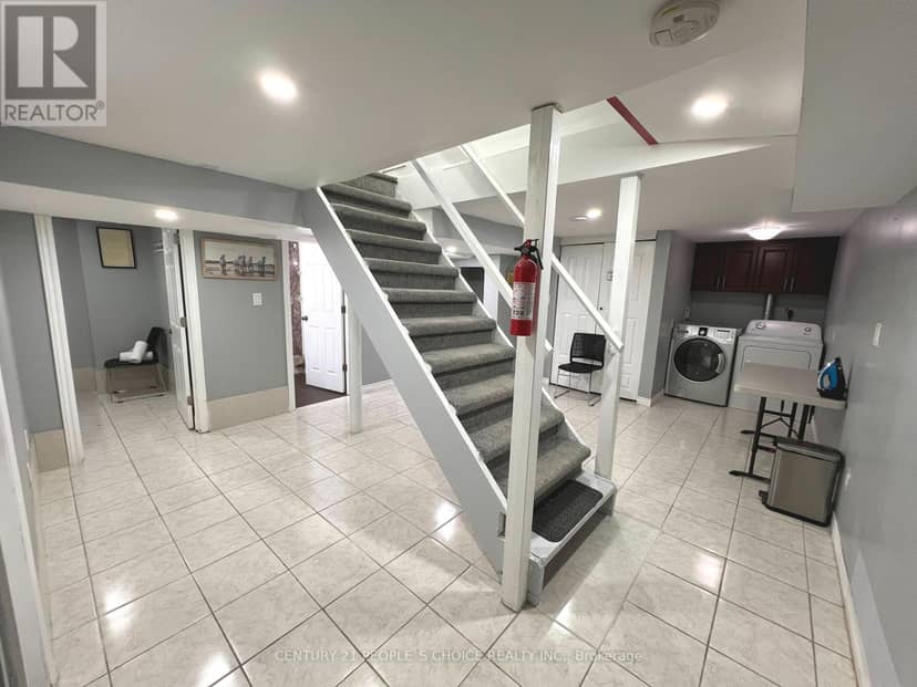5359 Kitchener Street — photo 17 of 23