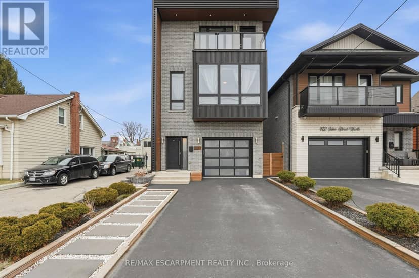 414 John Street — photo 3 of 40