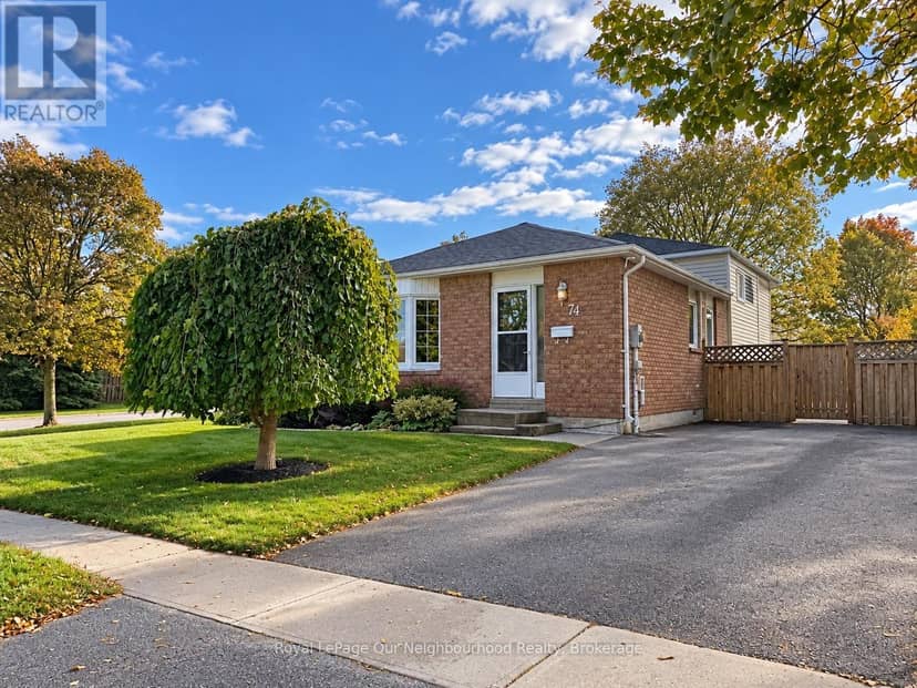 74 Centrefield Drive — photo 2 of 26