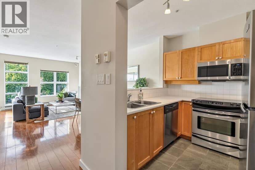 302 2020 E KENT AVENUE, Vancouver, photo 8