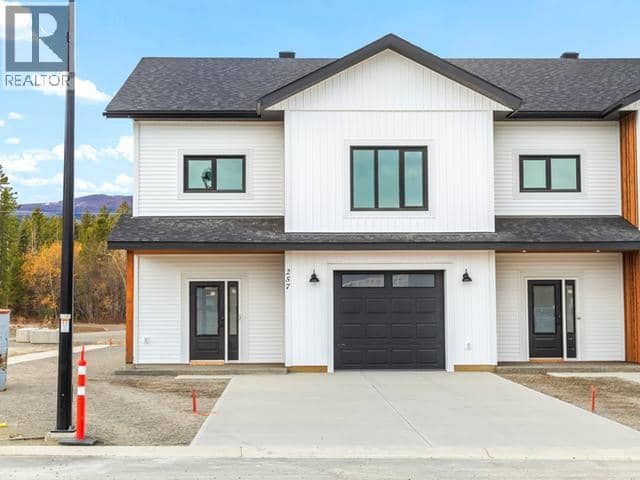 257 Rampart Avenue — photo 5 of 14