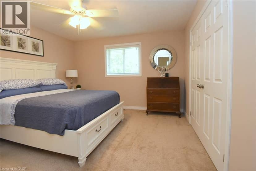 71 NAOMI Court — photo 33 of 40
