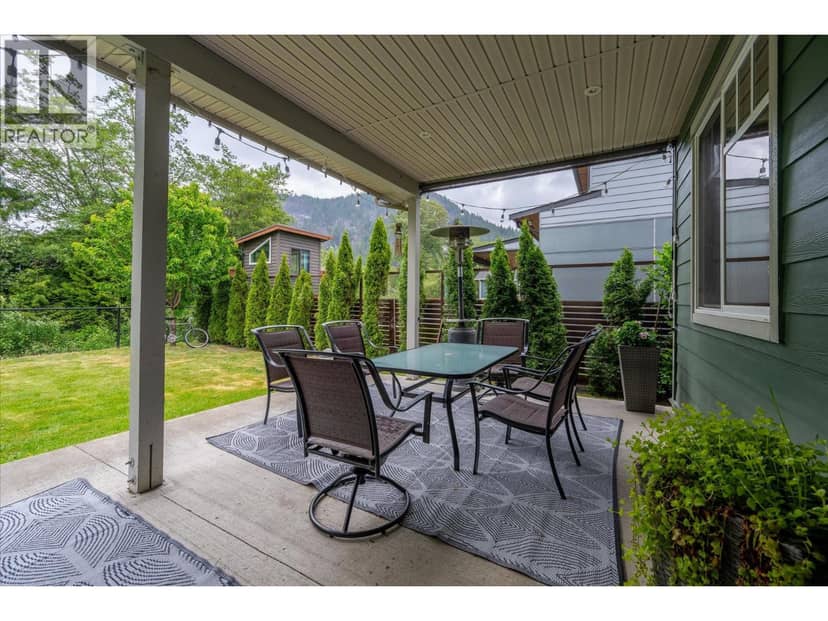 1545 JUDD ROAD, Squamish, photo 3