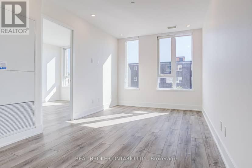 208 - 11 Maryport Avenue, Toronto, photo 2