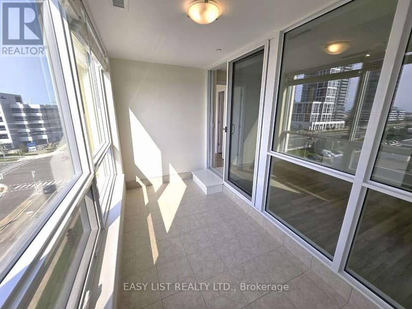 706 - 9075 Jane Street — photo 22 of 27