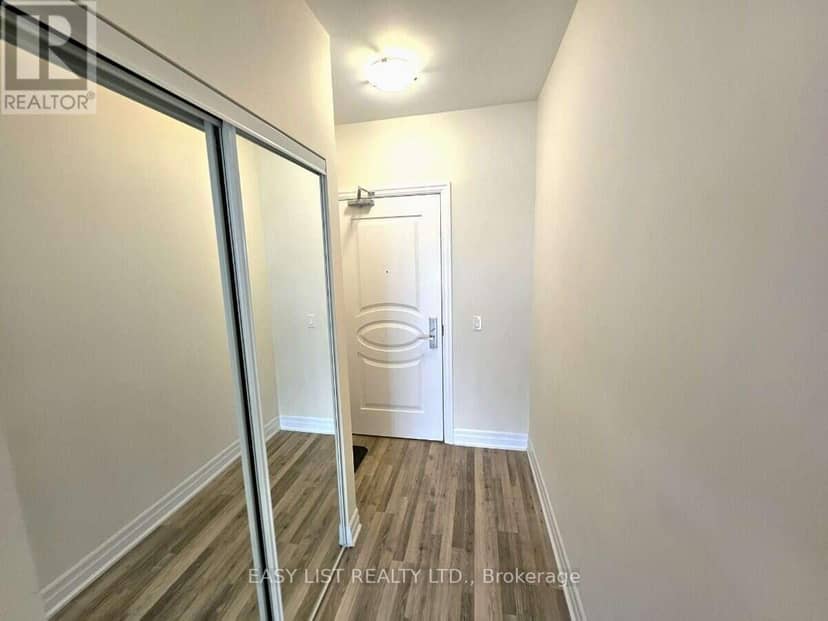 706 - 9075 Jane Street — photo 24 of 27