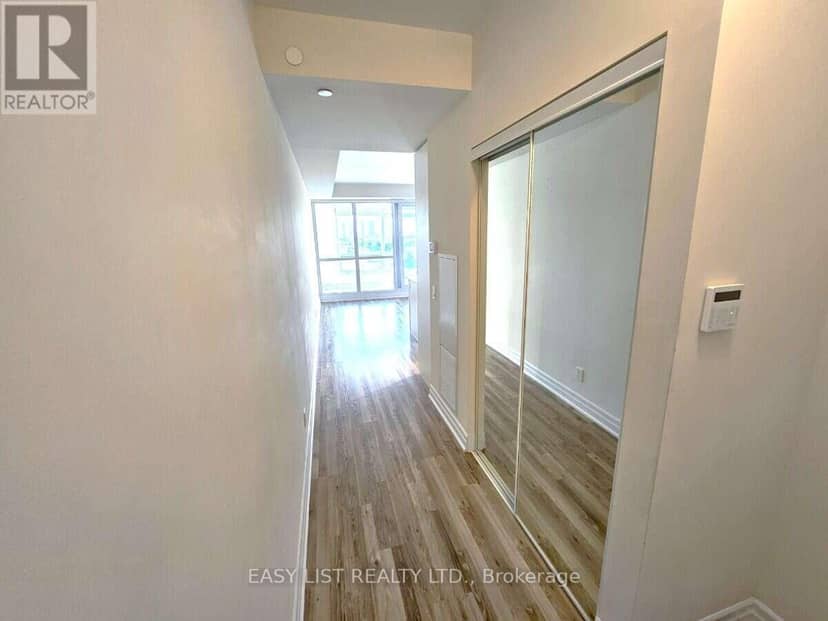 706 - 9075 Jane Street, Vaughan, photo 3
