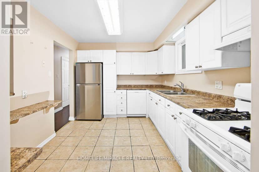 151 Bayview Drive — photo 11 of 29