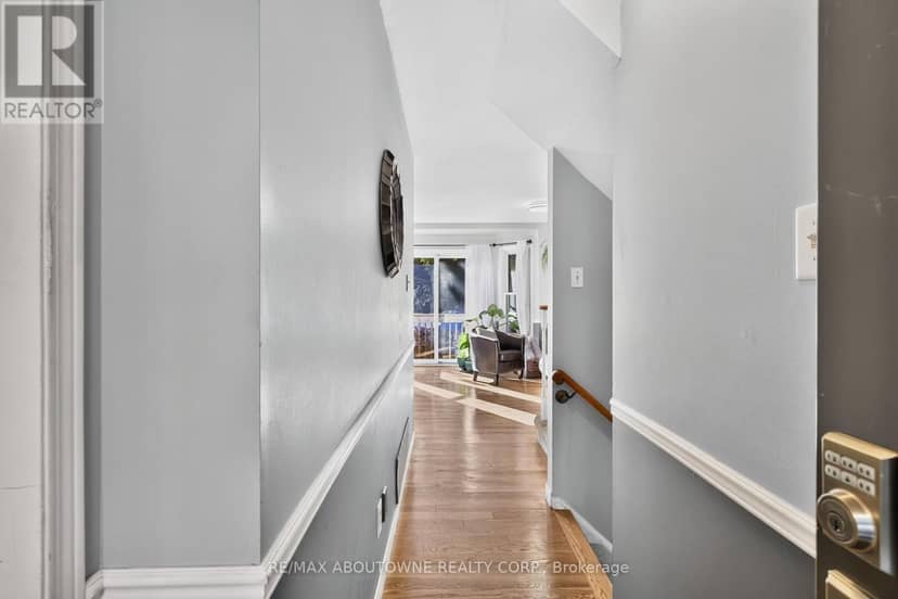 53 - 2915 Headon Forest Drive, Burlington, photo 3