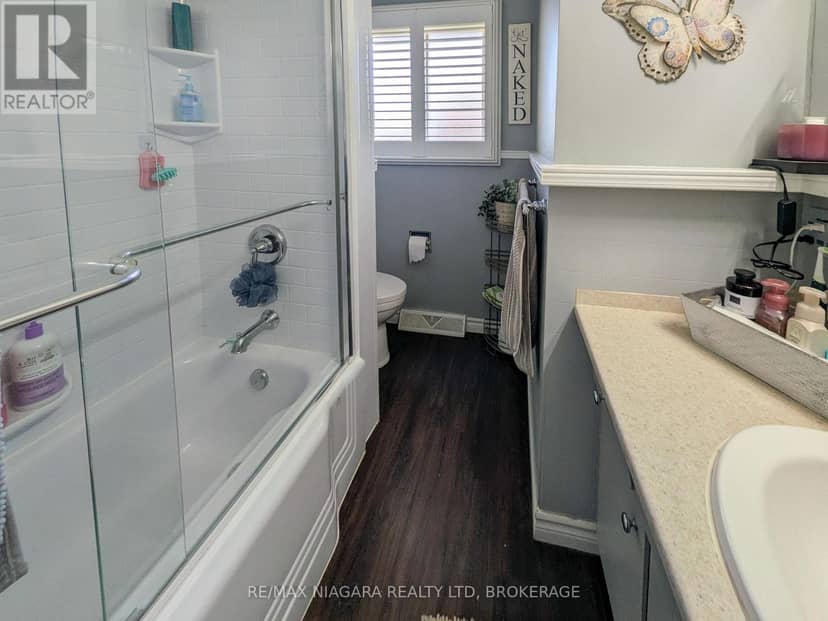 8610 Furlong Avenue — photo 12 of 23
