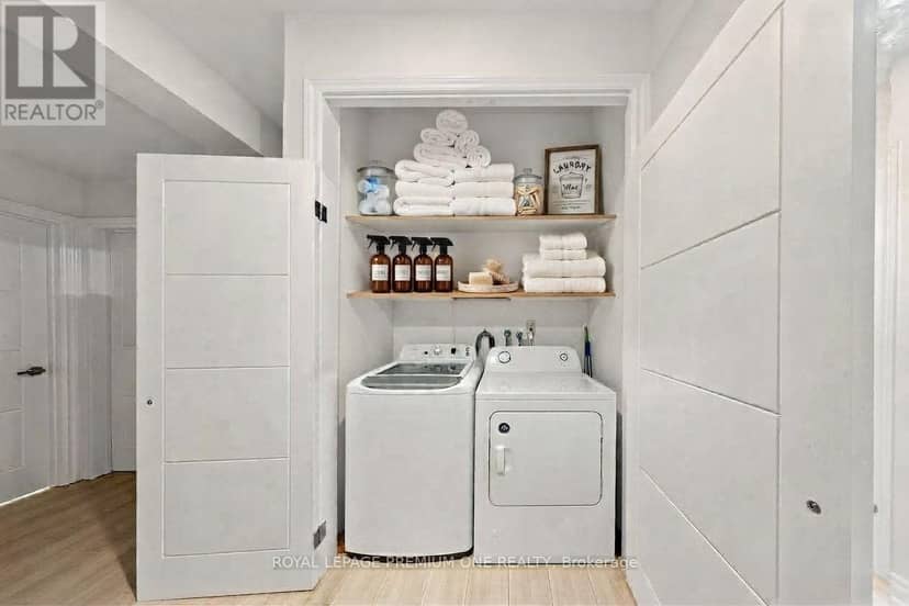 98 Thornton Avenue — photo 16 of 35