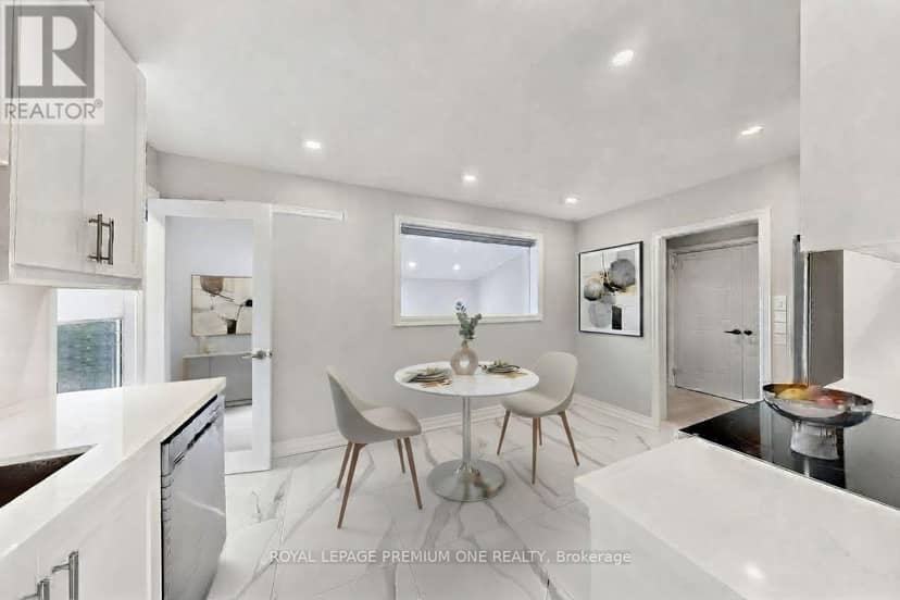 98 Thornton Avenue — photo 6 of 35