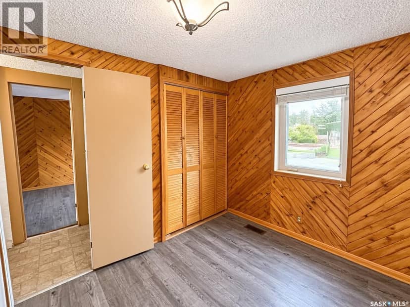 34 1035 Boychuk DRIVE — photo 25 of 34