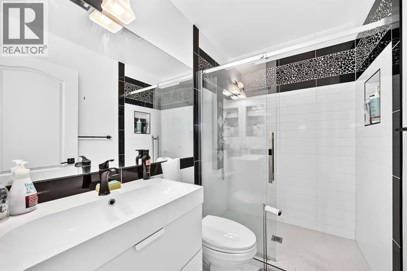 199 Hampstead Way NW — photo 33 of 40