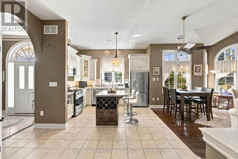 8 - 3232 Montrose Road — photo 9 of 39
