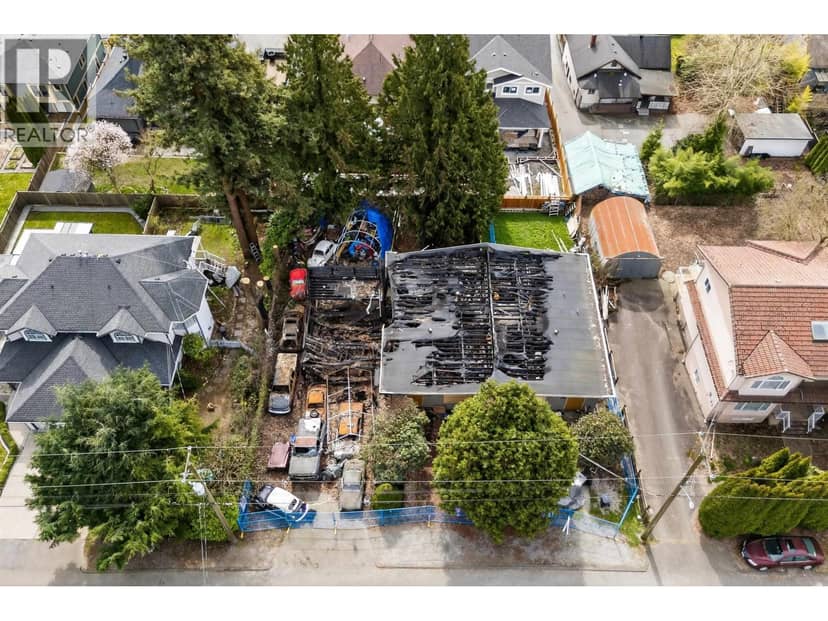 1114 HACHEY AVENUE, Coquitlam, photo 5