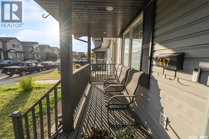 447 Blakeney CRESCENT, Saskatoon, photo 3