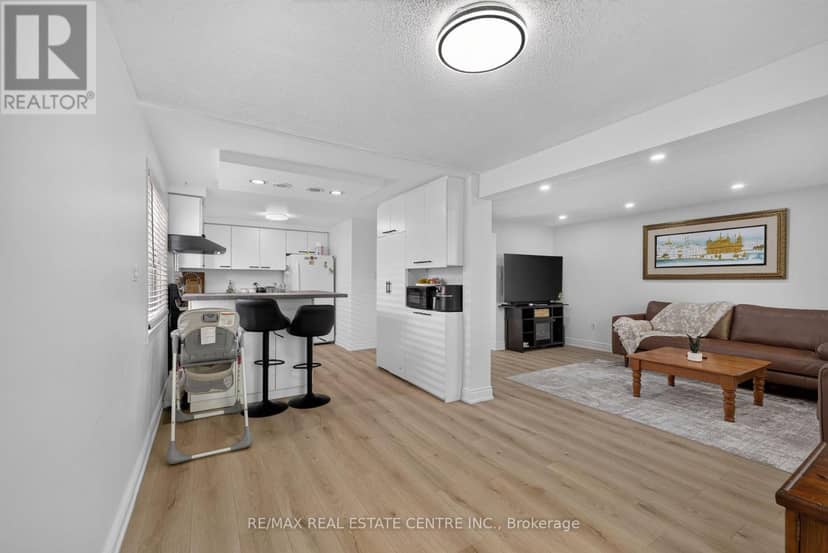 122 Moss Place — photo 17 of 40