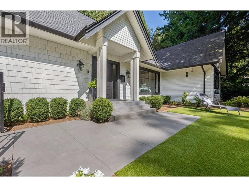 435 MACBETH CRESCENT, West Vancouver, photo 2