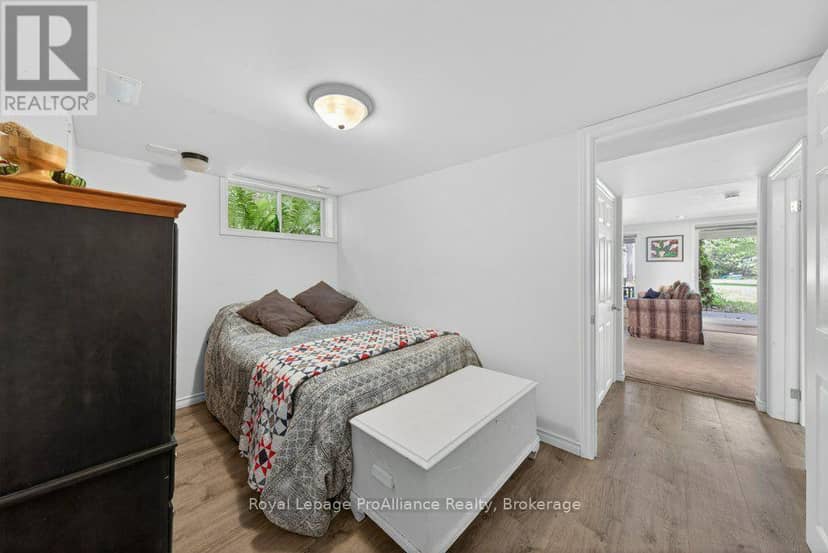 1401 Whites Road — photo 37 of 40