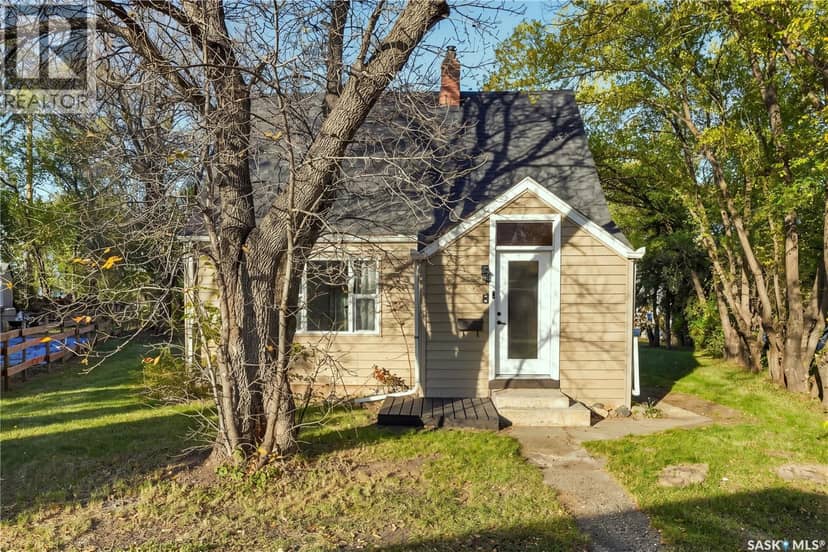 8 Connaught PLACE, Saskatoon, photo 2