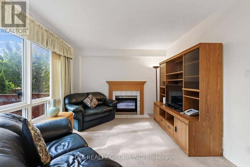 43 Crystal Park Crescent — photo 18 of 40