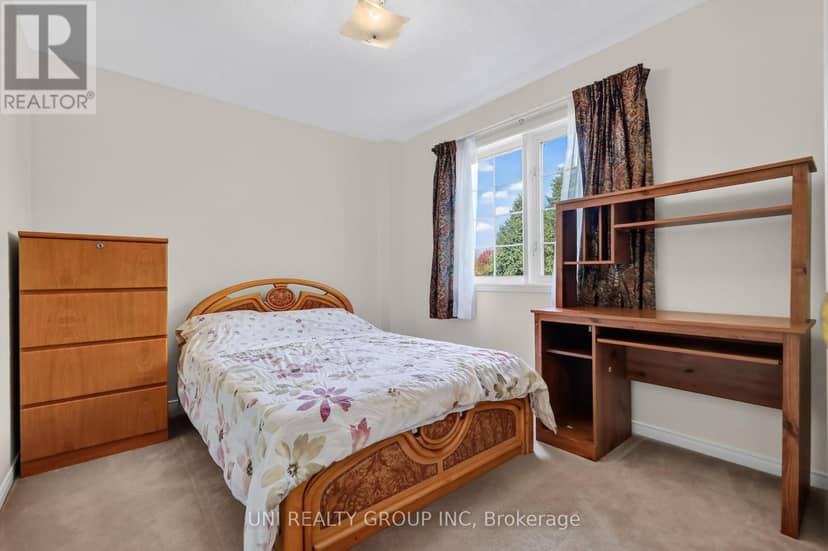 43 Crystal Park Crescent — photo 33 of 40