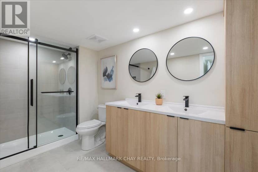 1402 - 65 Ellen Street — photo 18 of 40