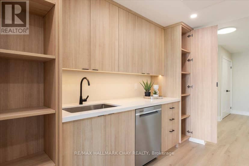 1402 - 65 Ellen Street — photo 9 of 40