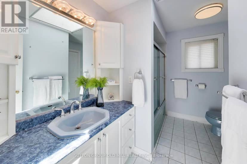 251 Chalfield Lane — photo 21 of 40