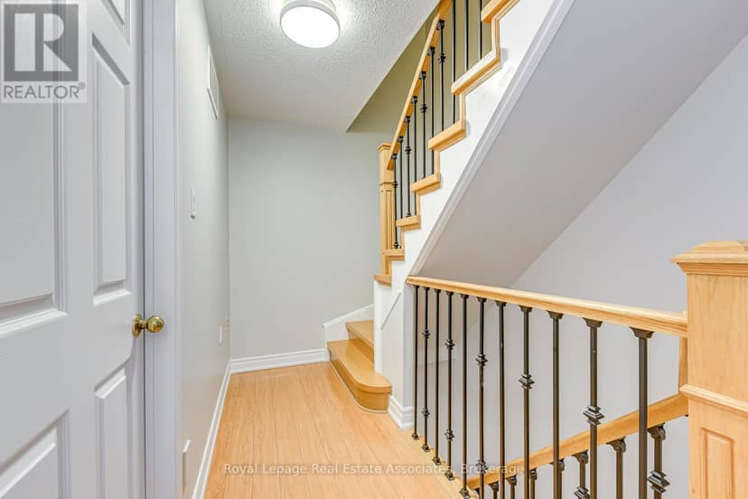 6978 Lisanne Court — photo 33 of 40