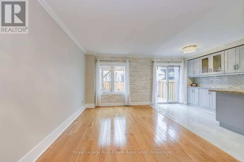 6978 Lisanne Court — photo 9 of 40