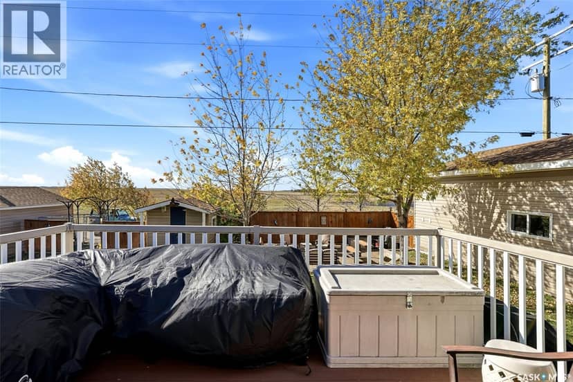 124 2nd AVENUE W — photo 40 of 40