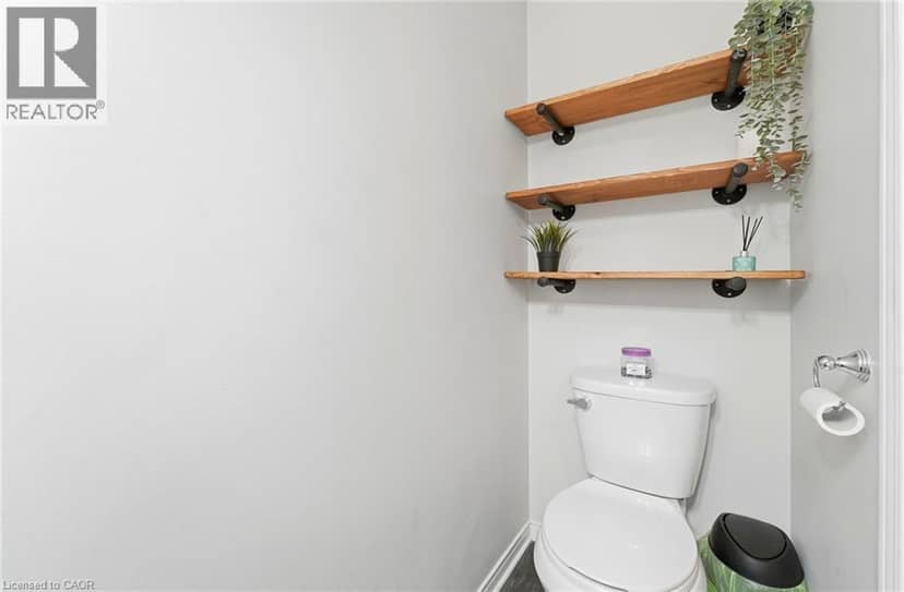 283 FENNEL Street — photo 21 of 40