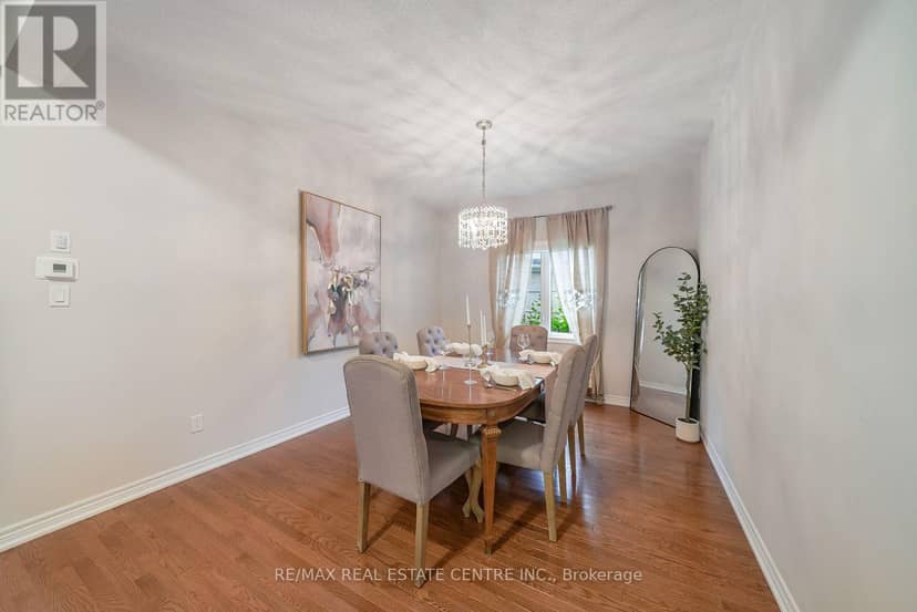 18 Seedhouse Road — photo 11 of 40