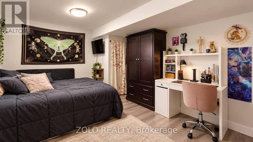 26 Cardwell Street — photo 35 of 40