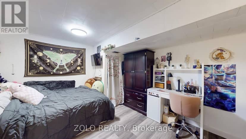 26 Cardwell Street — photo 36 of 40