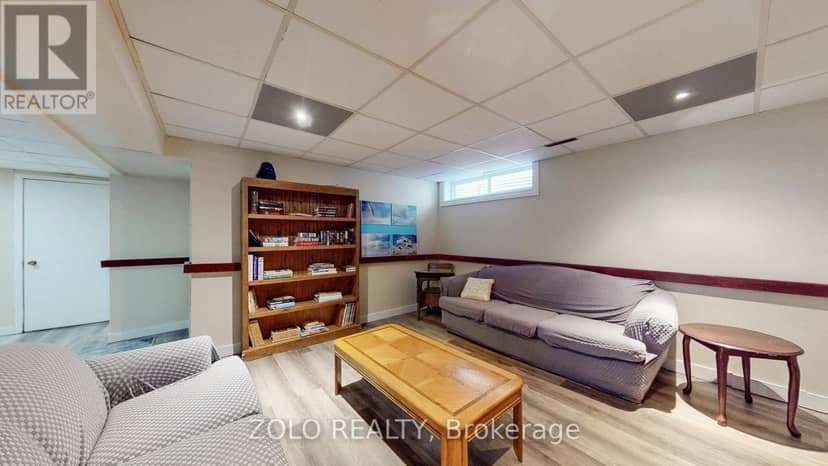 26 Cardwell Street — photo 39 of 40