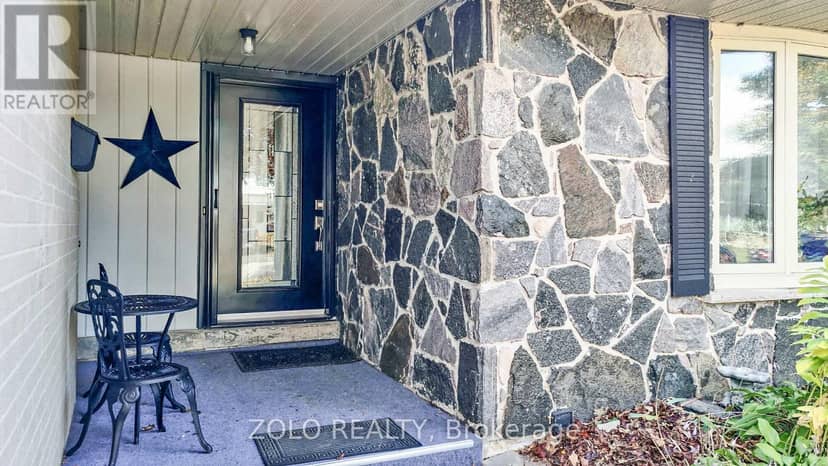 26 Cardwell Street — photo 8 of 40