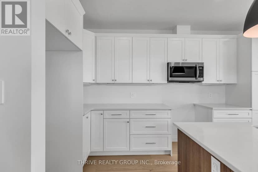 3076 Buroak Drive — photo 6 of 32