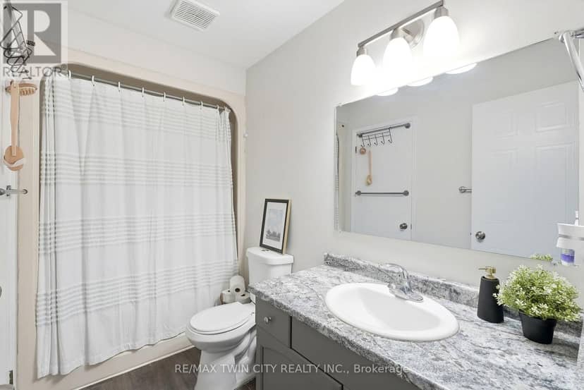 283 Fennel Street — photo 25 of 39