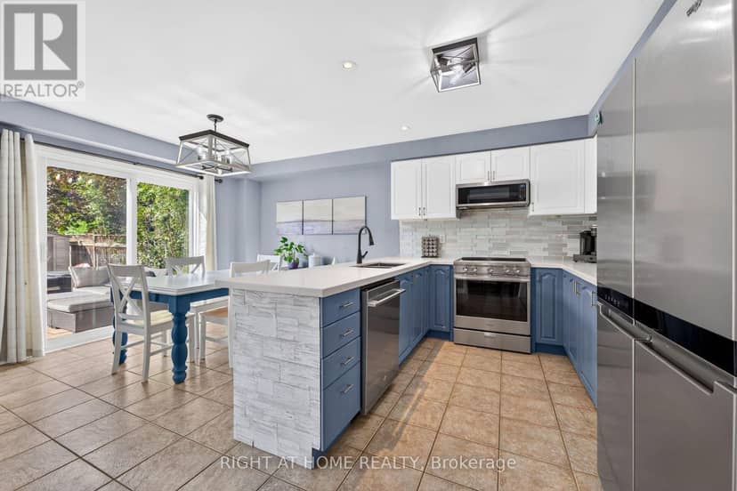 54 Vinifera Drive — photo 11 of 40
