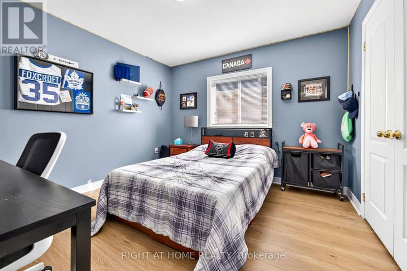 54 Vinifera Drive — photo 22 of 40