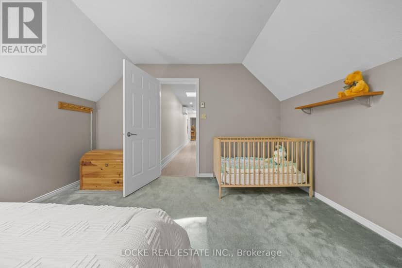 2207 Pleasantview Court — photo 34 of 40