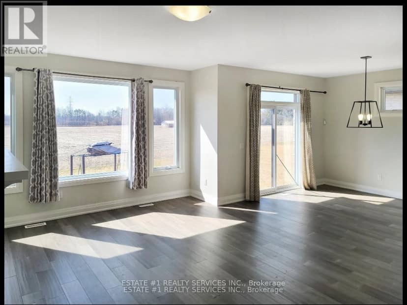 2047 Lockwood Crescent — photo 21 of 40