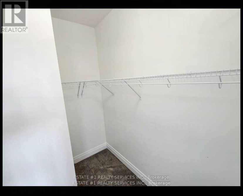 2047 Lockwood Crescent — photo 25 of 40
