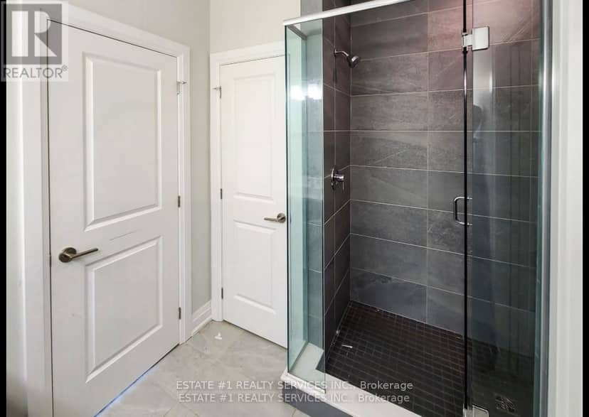 2047 Lockwood Crescent — photo 27 of 40
