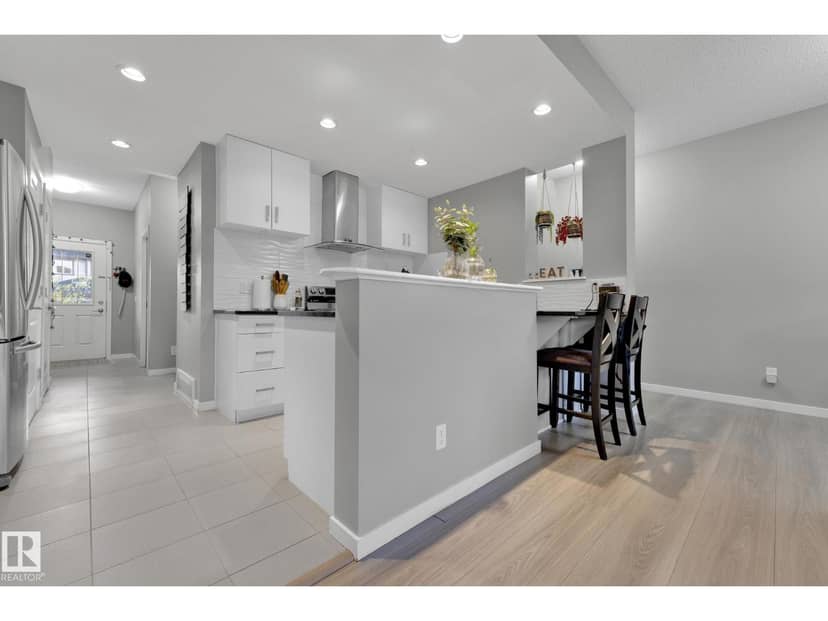 5914 Anthony Cr SW SW — photo 12 of 40